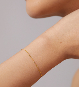 Alternate view of Gold Shimmer Chain Bracelet - Monica Vinader