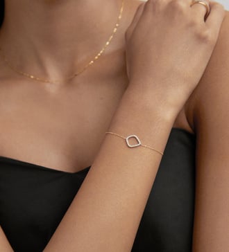 Alternate view of Gold Lab Grown Diamond Riva Kite Chain Bracelet - Lab Grown Diamond - Monica Vinader